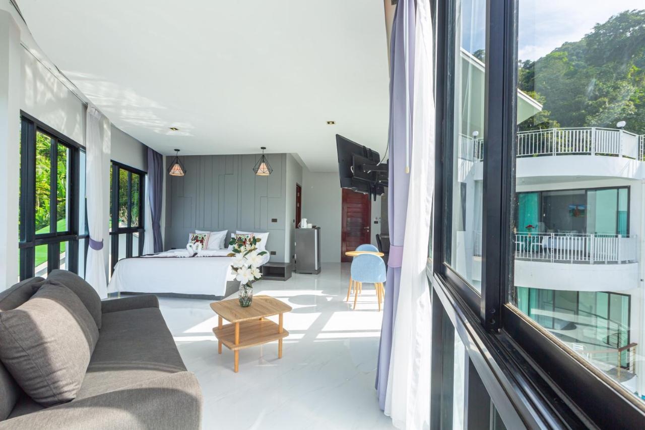 Готель Rossarin Sea View Patong Екстер'єр фото