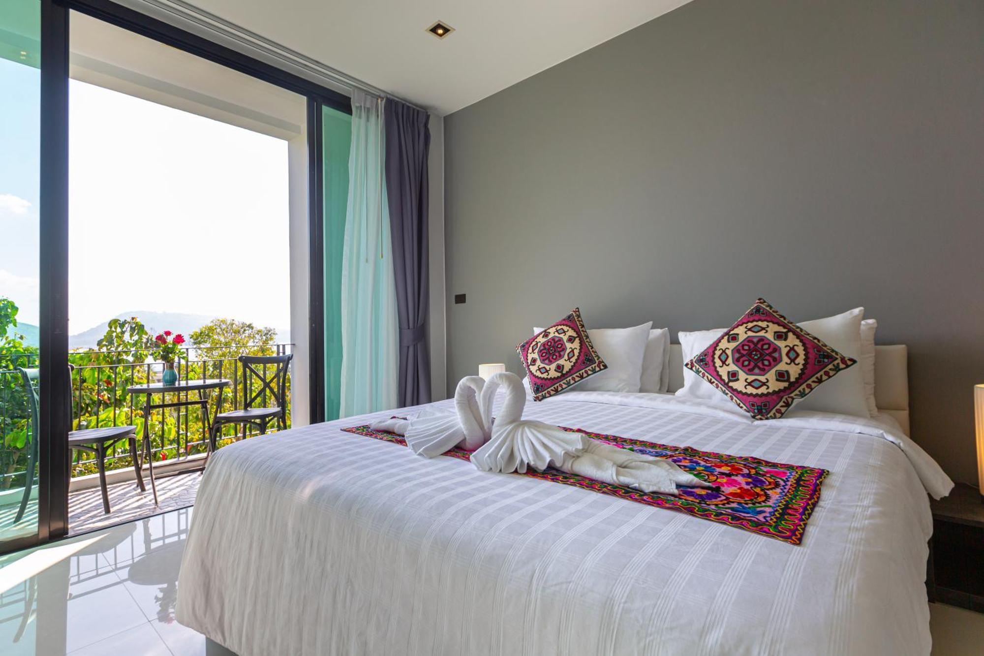 Готель Rossarin Sea View Patong Екстер'єр фото