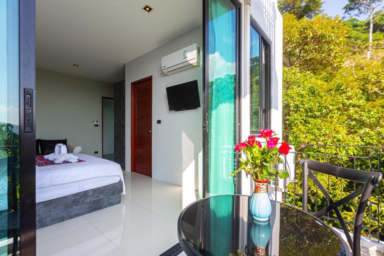 Готель Rossarin Sea View Patong Екстер'єр фото